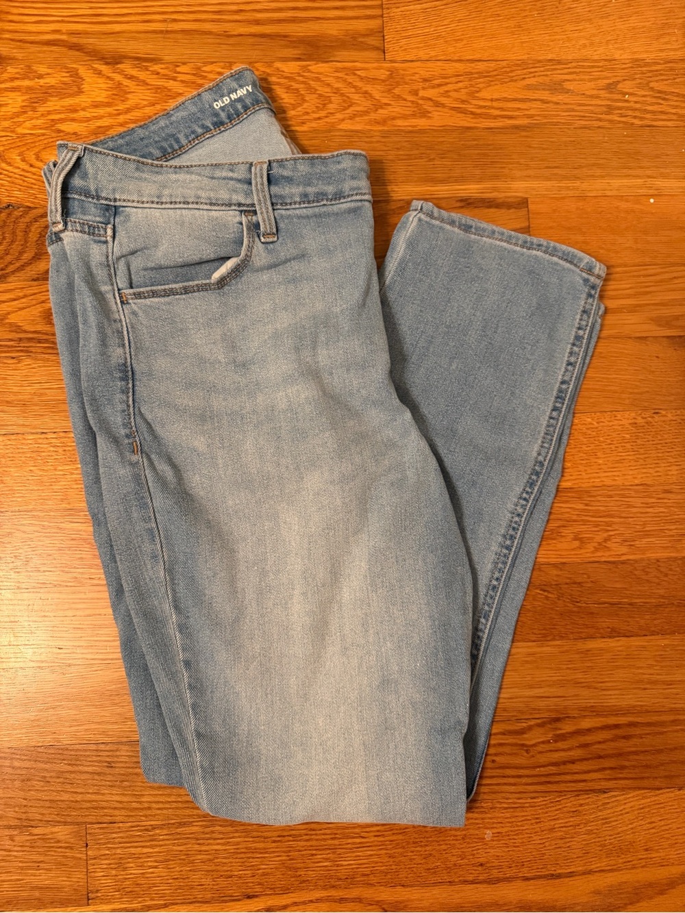 Old Navy Women’s Light Blue straight Jeans